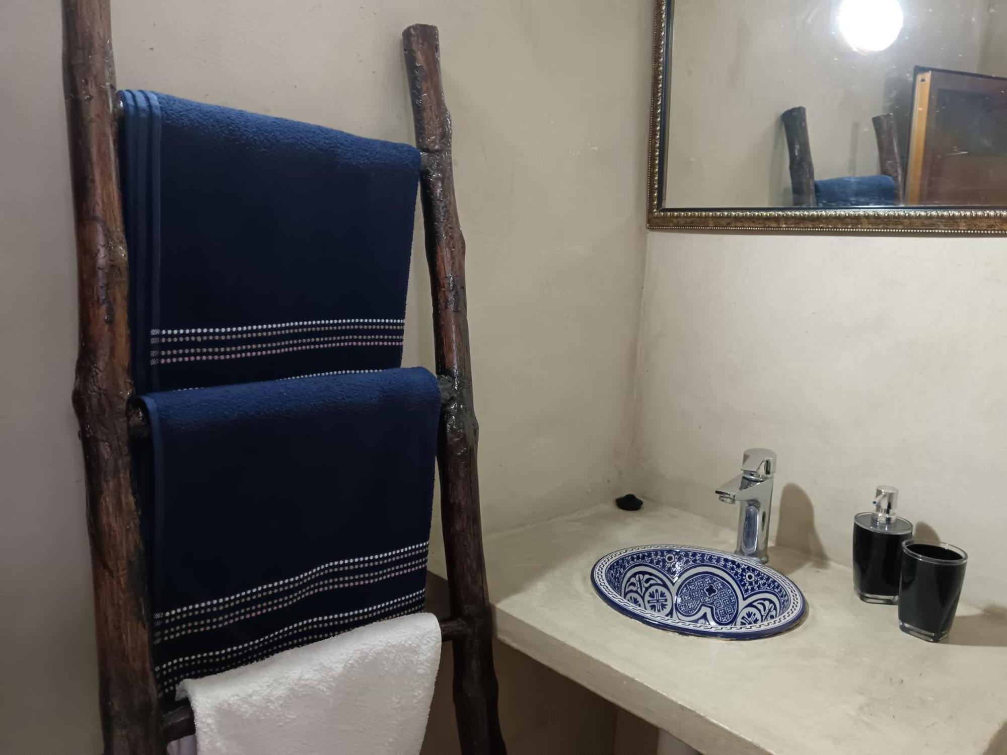 فندق Relais De Tahla Aïn Bou Mahdi المظهر الخارجي الصورة